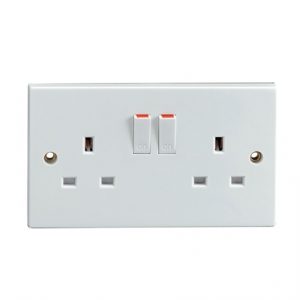 2 GANG SWITCHED SOCKET