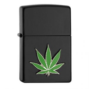 ZIPPO - CANNABIS LEAF DESIGN